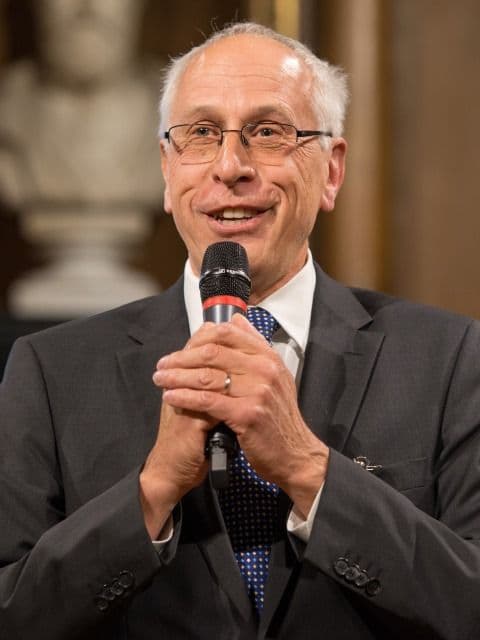 2016