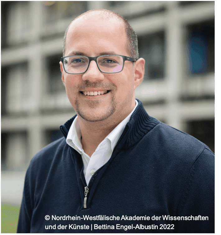 Juniorprofessor Dr. Markus Suta (Foto: Nordrhein-Westfälische Akademie der Wissenschaften und der Künste/ Bettina Engel-Albustin 2022)