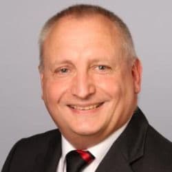 Dr. Ulf Stalmach